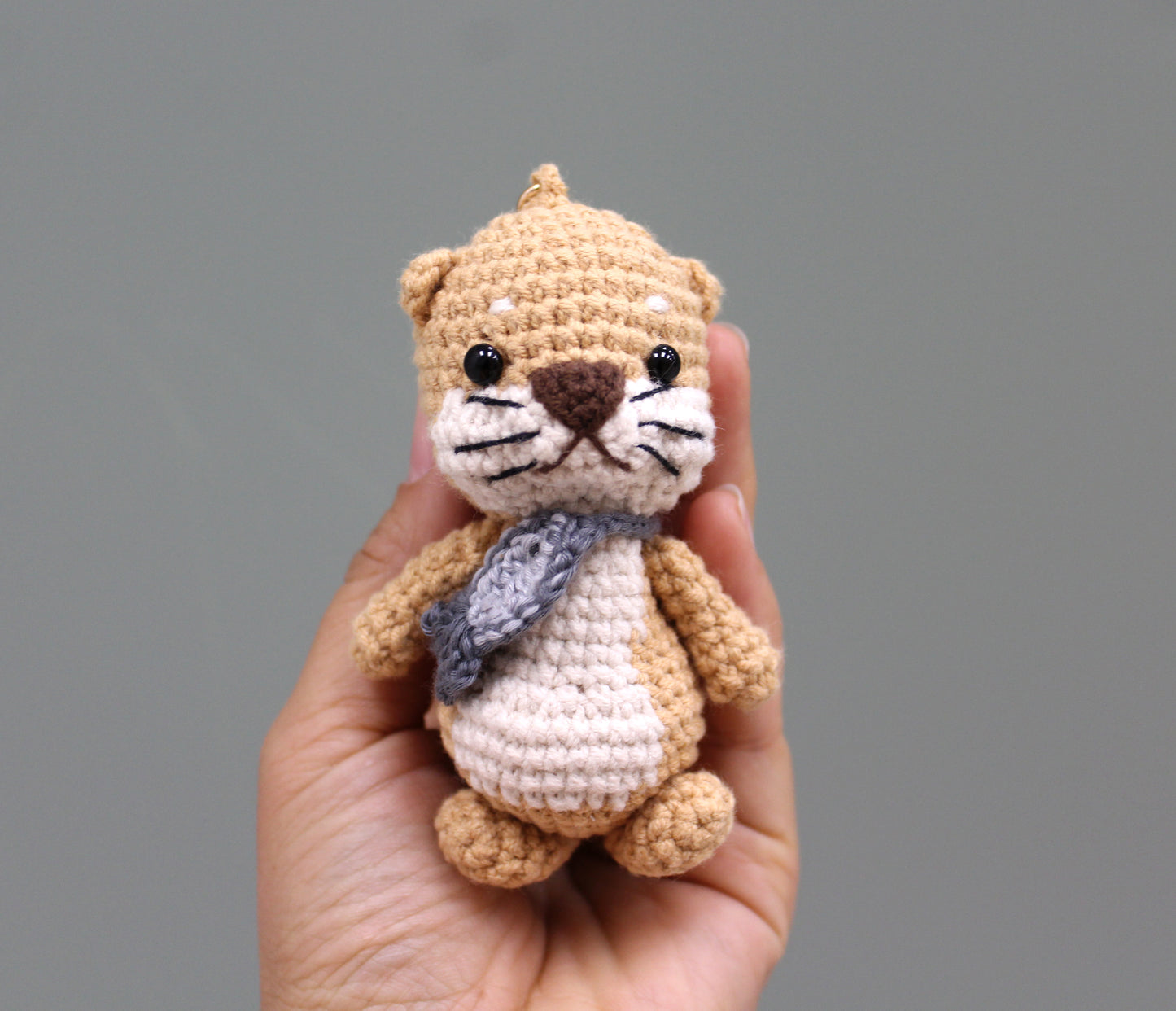 Crochet Keychain - Otter 3.5''