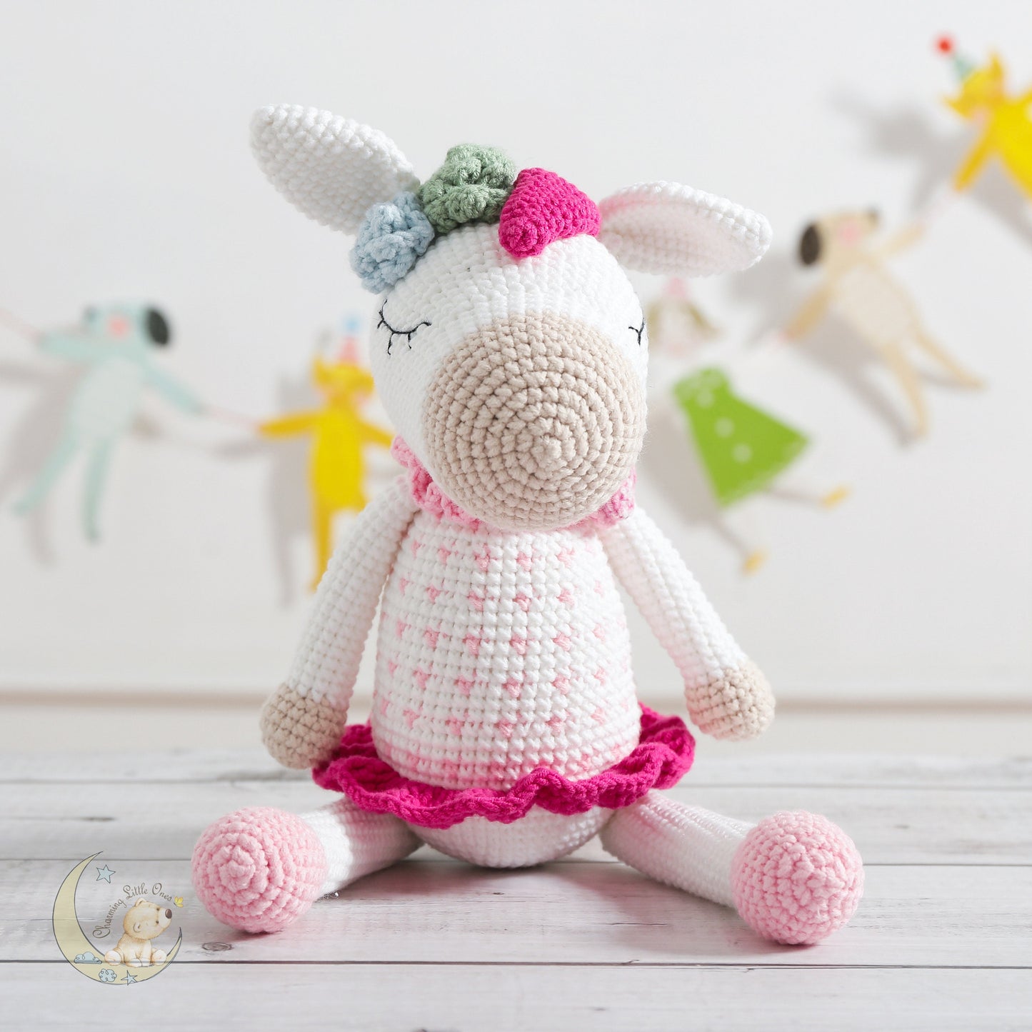 Unicornio de ganchillo hecho a mano, unicornio rosa y blanco, animales de peluche personalizados, regalos para baby shower, regalos para recién nacidos, juguetes de amigurumi para guardería