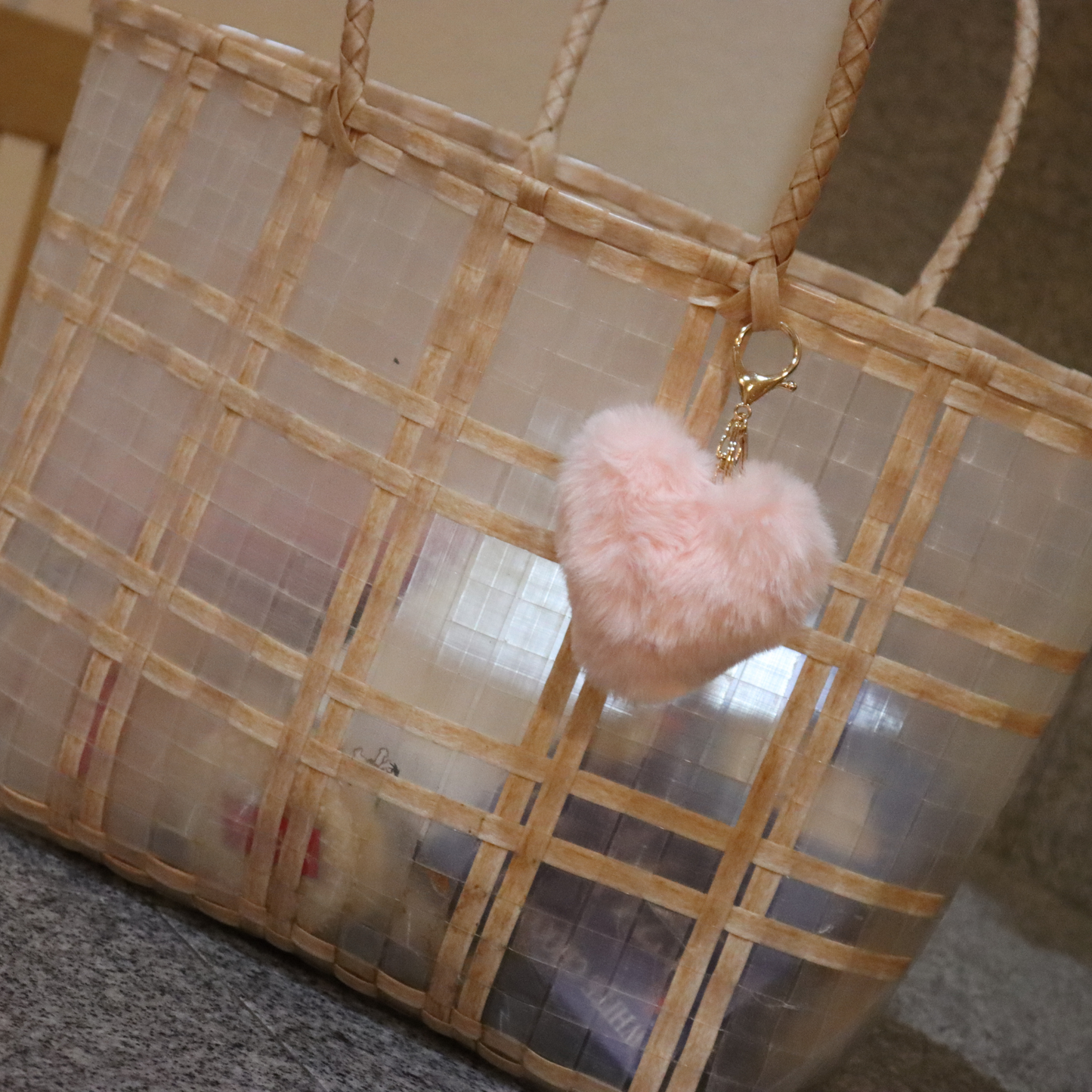 Heart-Shaped Faux Fur Keychain – Soft Plush Accessory | Gifts for Her, Unique Gift Idea