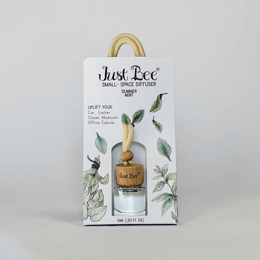 Glass hanging diffuser with wooden lid in a summer mint scent