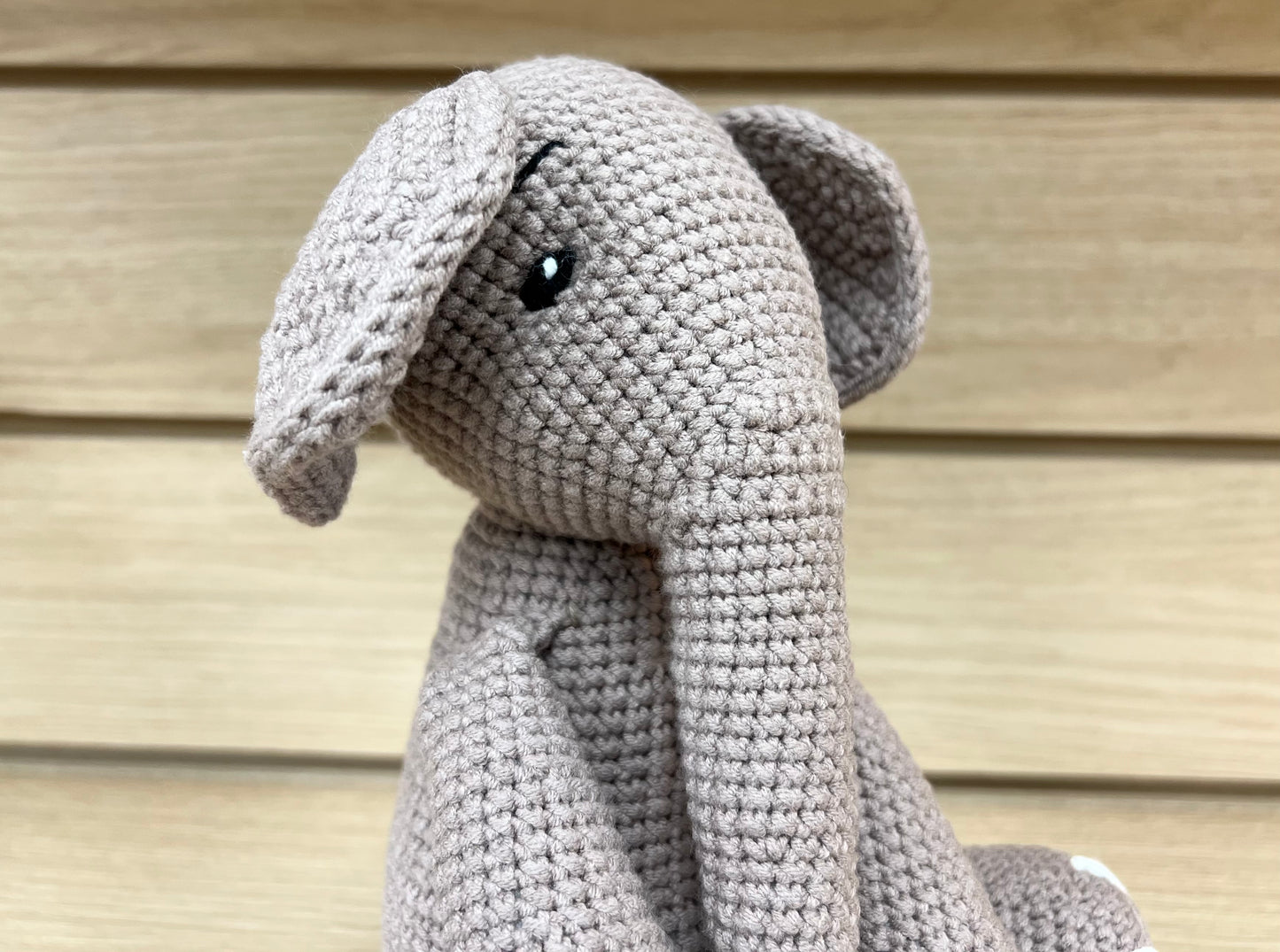 Elefante de crochet, elefante para decoración de guardería, regalo de elefante de peluche, animales de peluche personalizados, regalo de baby shower, regalos para el primer cumpleaños