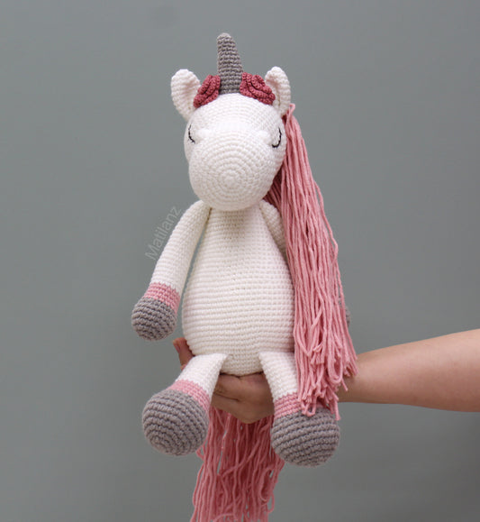 Caballo arcoíris, poni arcoíris, caballo de crochet hecho a mano, regalos para bebés, regalo para baby shower, regalo para el primer cumpleaños, regalo para recién nacido, caballo personalizado