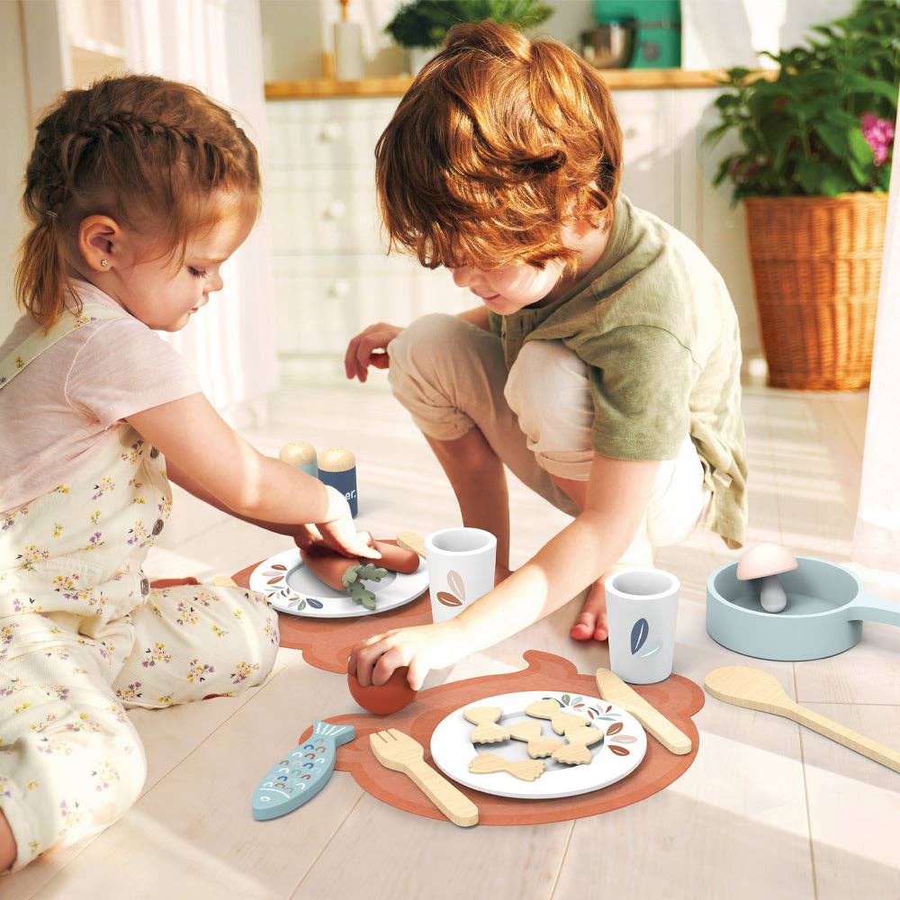 Wooden Dining Set – Pretend Play Mealtime for Two
