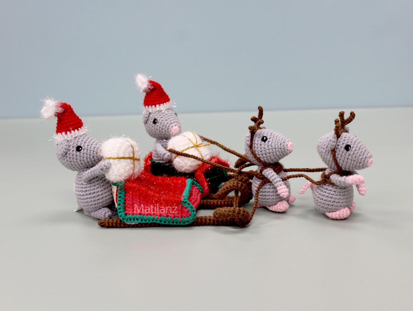 Mouse & Sleigh Set, 4 Pieces